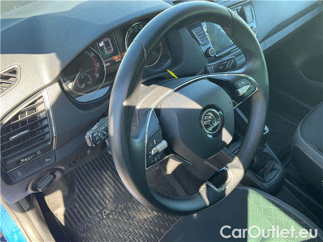  Skoda  Fabia Com.1.0TSI 70 Ambition 5d #15