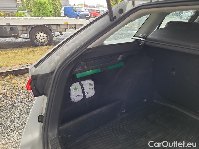  Skoda  Octavia  Combi (NX3)(2020) Oct.Combi 2.0TDI 110 Am 4x4 AT #21