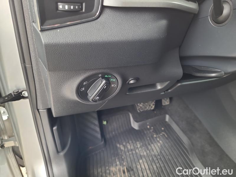  Skoda  Karoq  (NU)(2017->)  2.0TDI 110 Amb.4x4 AT #10