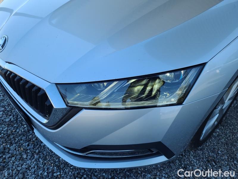  Skoda  Octavia  Combi (NX3)(2020) Oct.Combi 2.0TDI 110 Style AT #4