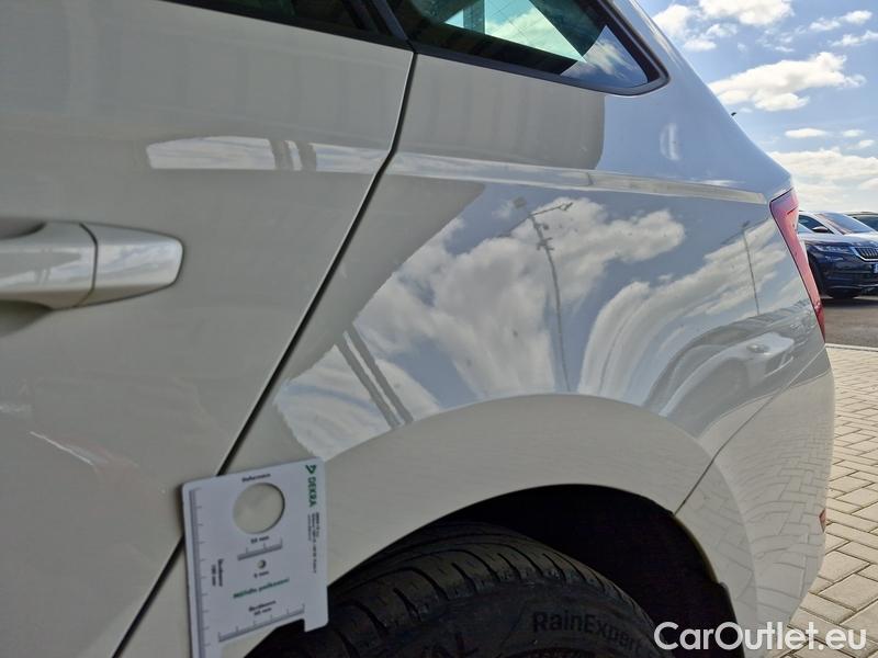  Skoda  Fabia  Combi (2015)  Com.1.0TSI 70 Style #4
