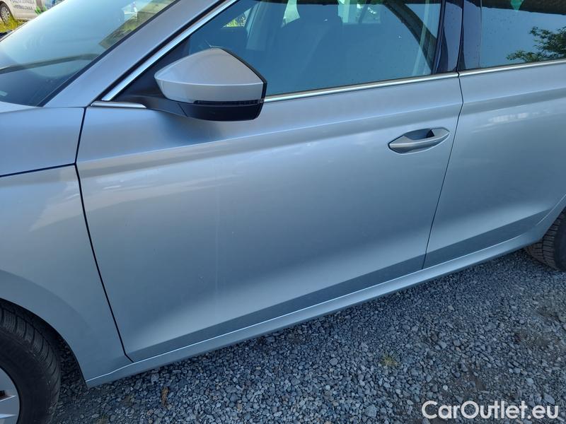  Skoda  Octavia  Combi (NX3)(2020) Oct.Combi 2.0TDI 110 Style AT #6