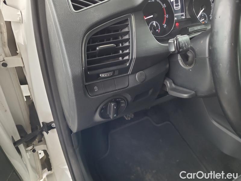  Skoda  Fabia  Combi (2015)  Com.1.0TSI 70 Style #9