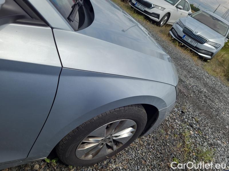  Skoda  Octavia  Combi (NX3)(2020) Oct.Combi 2.0TDI 110 Am 4x4 AT #31