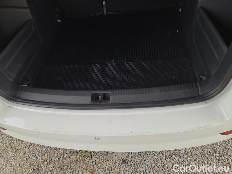 Skoda  Fabia  Combi (2015)  Com.1.0TSI 70 Style #15