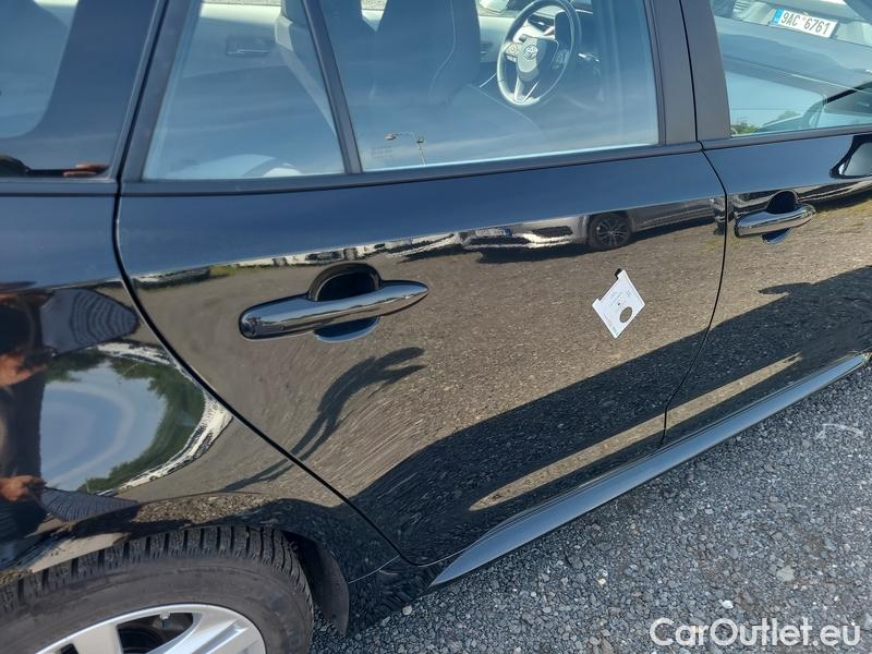  Toyota  Corolla  TouringSports (E21) (2019)  TS 2.0Hyb.Com.T.S.T.AT #30