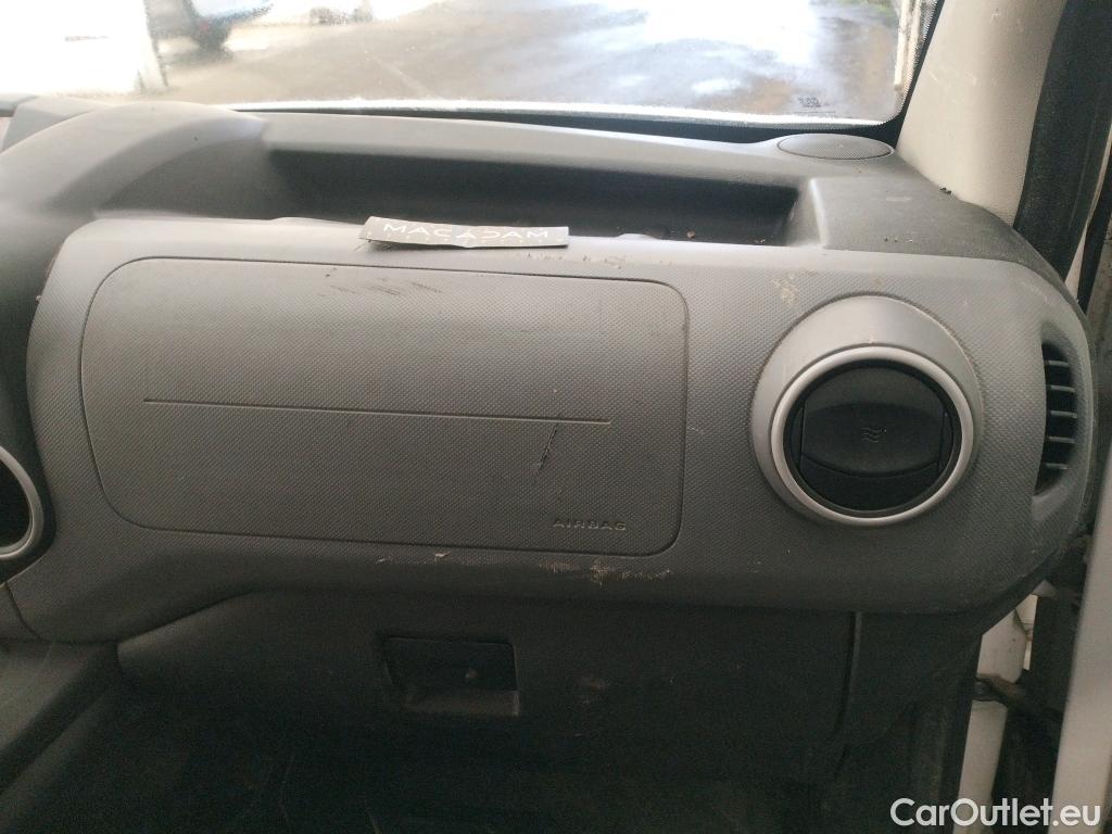  Citroen  Berlingo  Fourgon Club L1 (Court) 1.6 BlueHDi 100CV BVM5 E6 #9