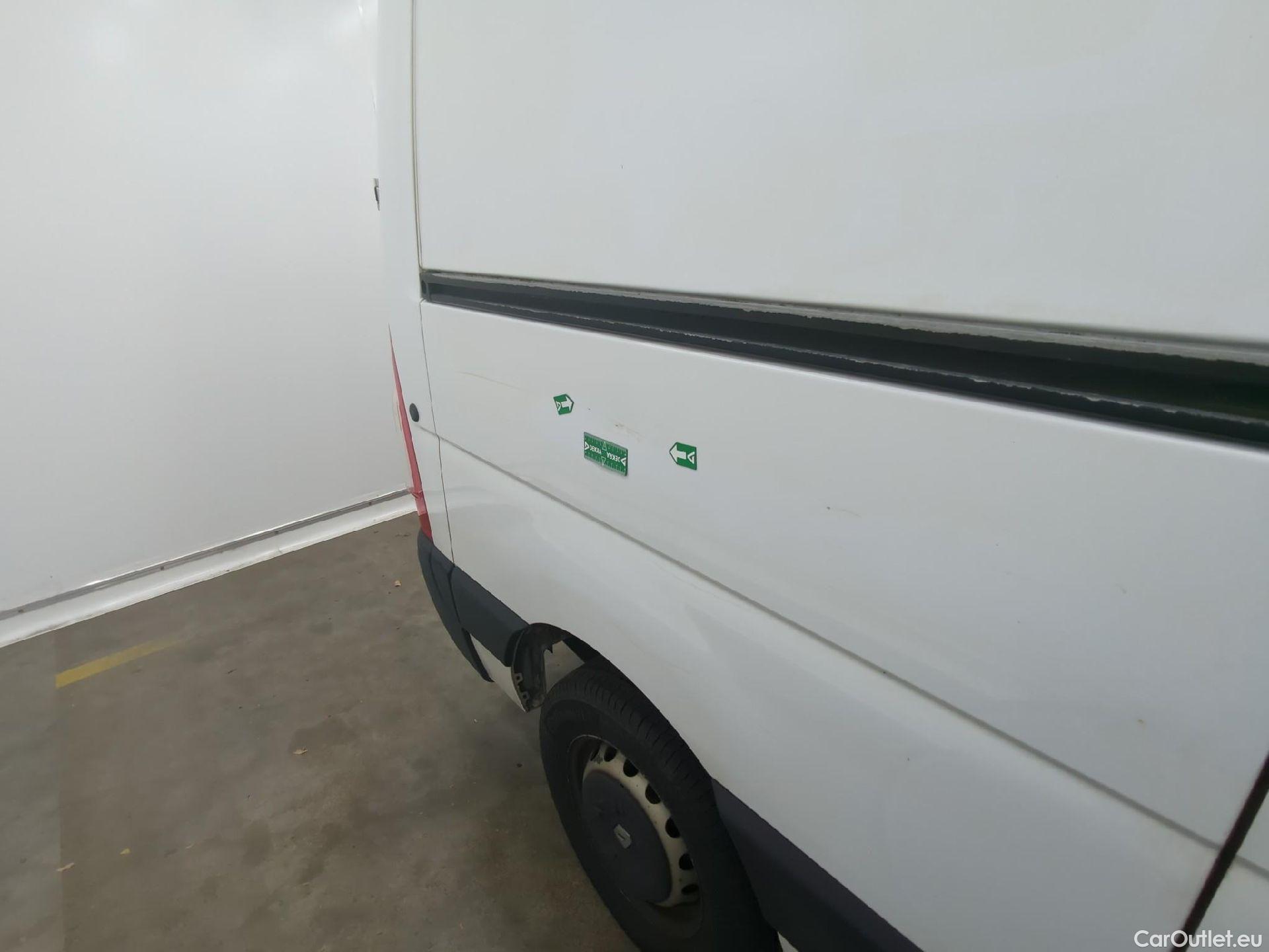  Renault  Master  III Fourgon L2H2 3 5 Grand Confort dCi 130CV BVM6 E6 #26