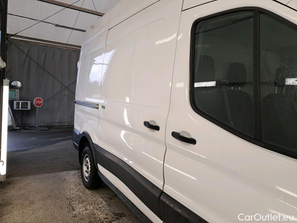  Ford  Transit FORD  / 2019 / 4P / Fourgon tôlé 2.0 ECOB 130 310 L2H3 FWD TREND BUSINESS #9
