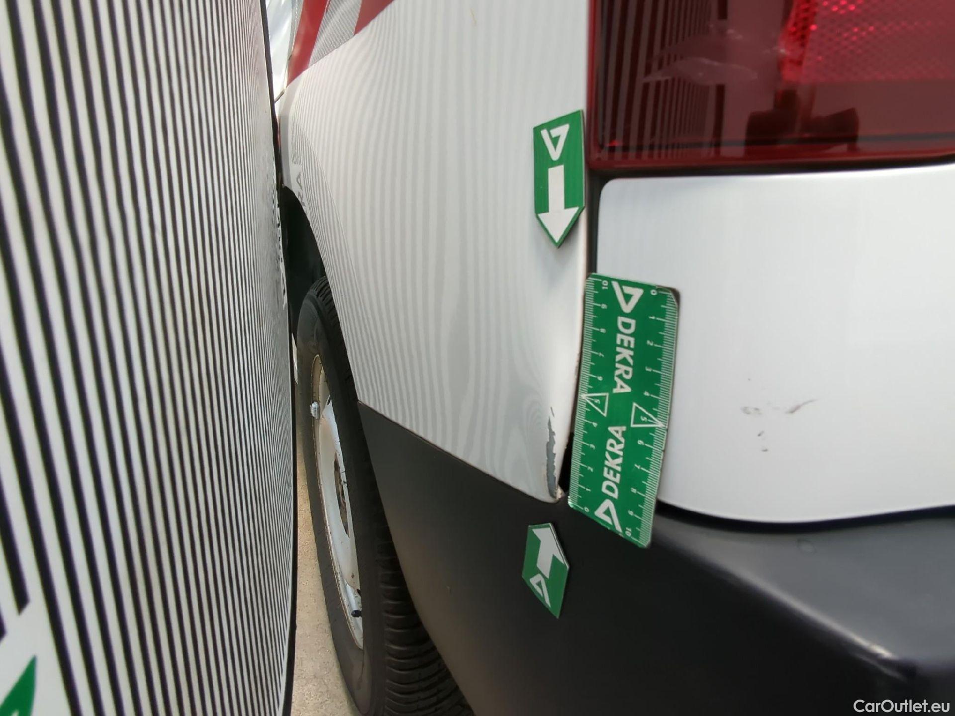  Peugeot  Partner  Premium L2 1.5 HDi 130CV BVA8 E6dT #25