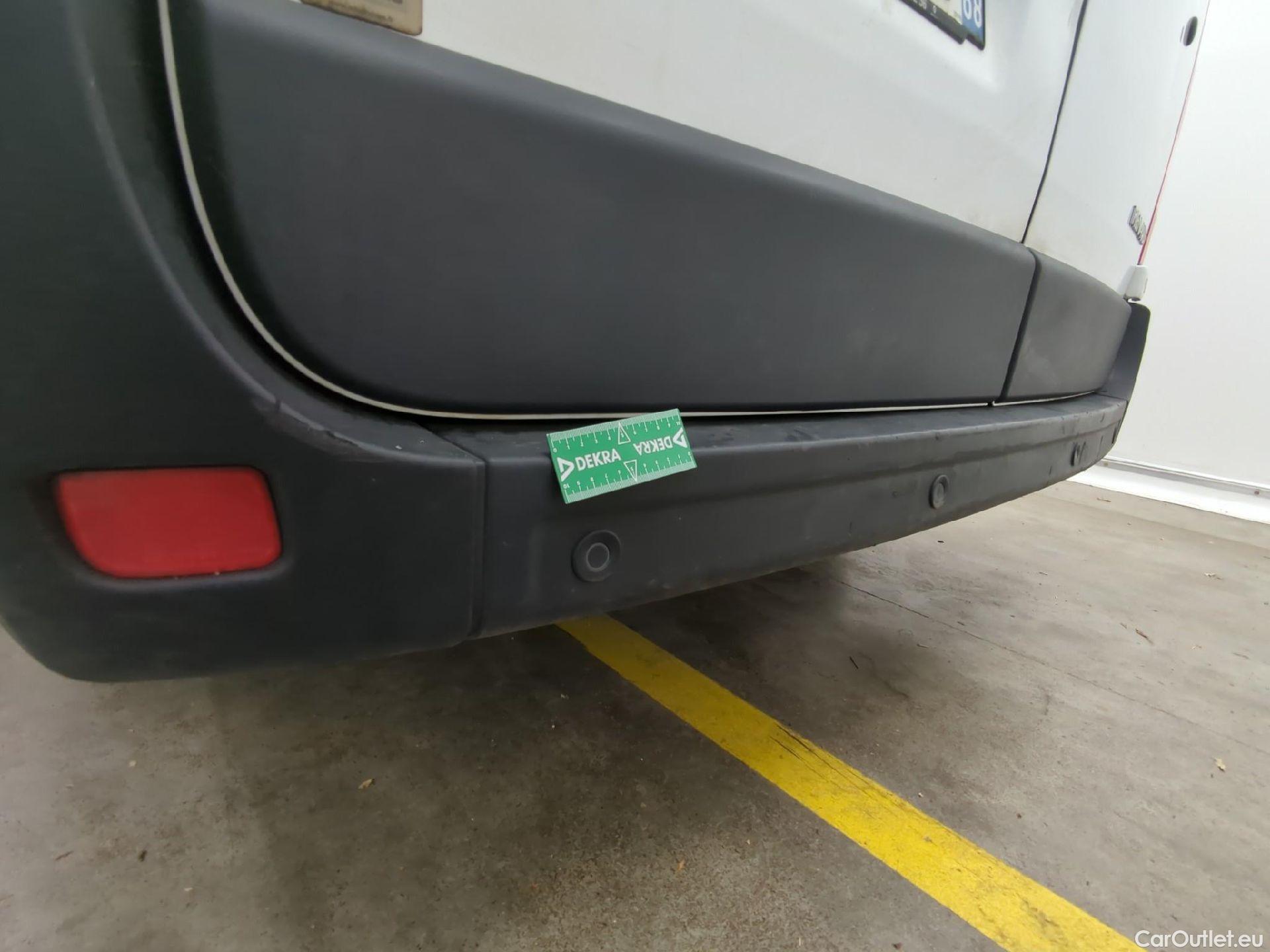  Renault  Master  III Fourgon L2H2 3 5 Grand Confort dCi 130CV BVM6 E6 #20