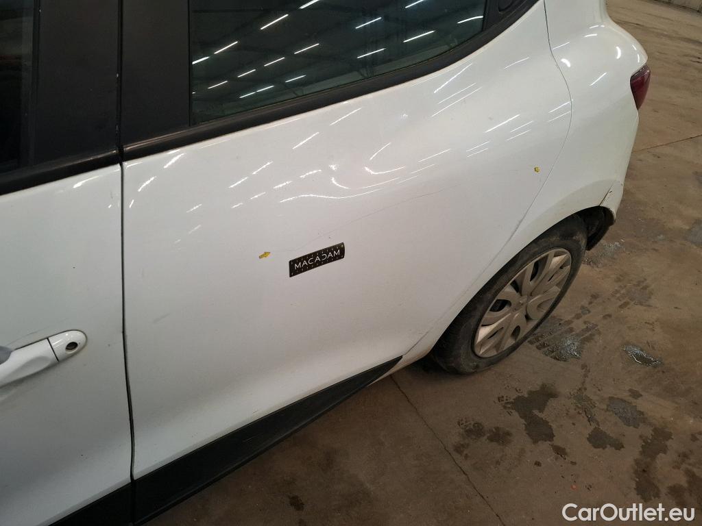 Renault  Clio  IV Air MediaNav 1.5 dCi 90CV BVM5 E6 #41