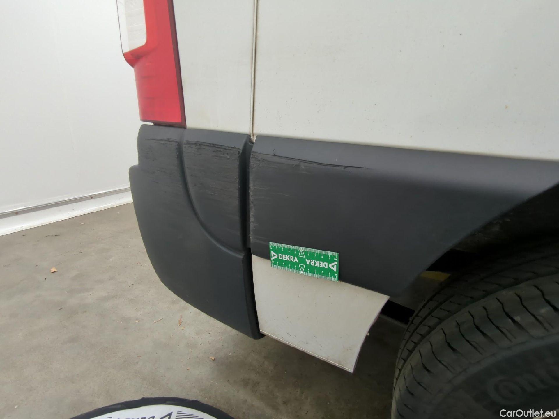  Renault  Master  III Fourgon L2H2 3 5 Grand Confort dCi 130CV BVM6 E6 #28