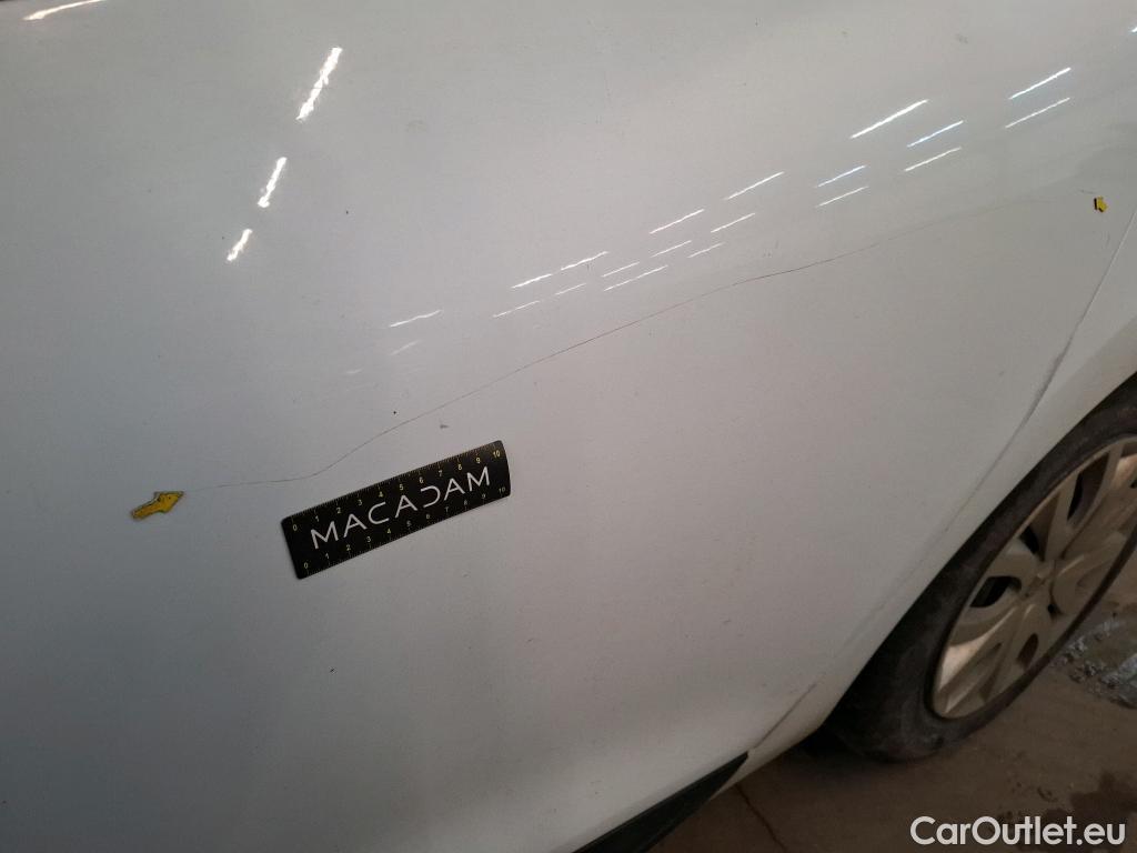  Renault  Clio  IV Air MediaNav 1.5 dCi 90CV BVM5 E6 #42