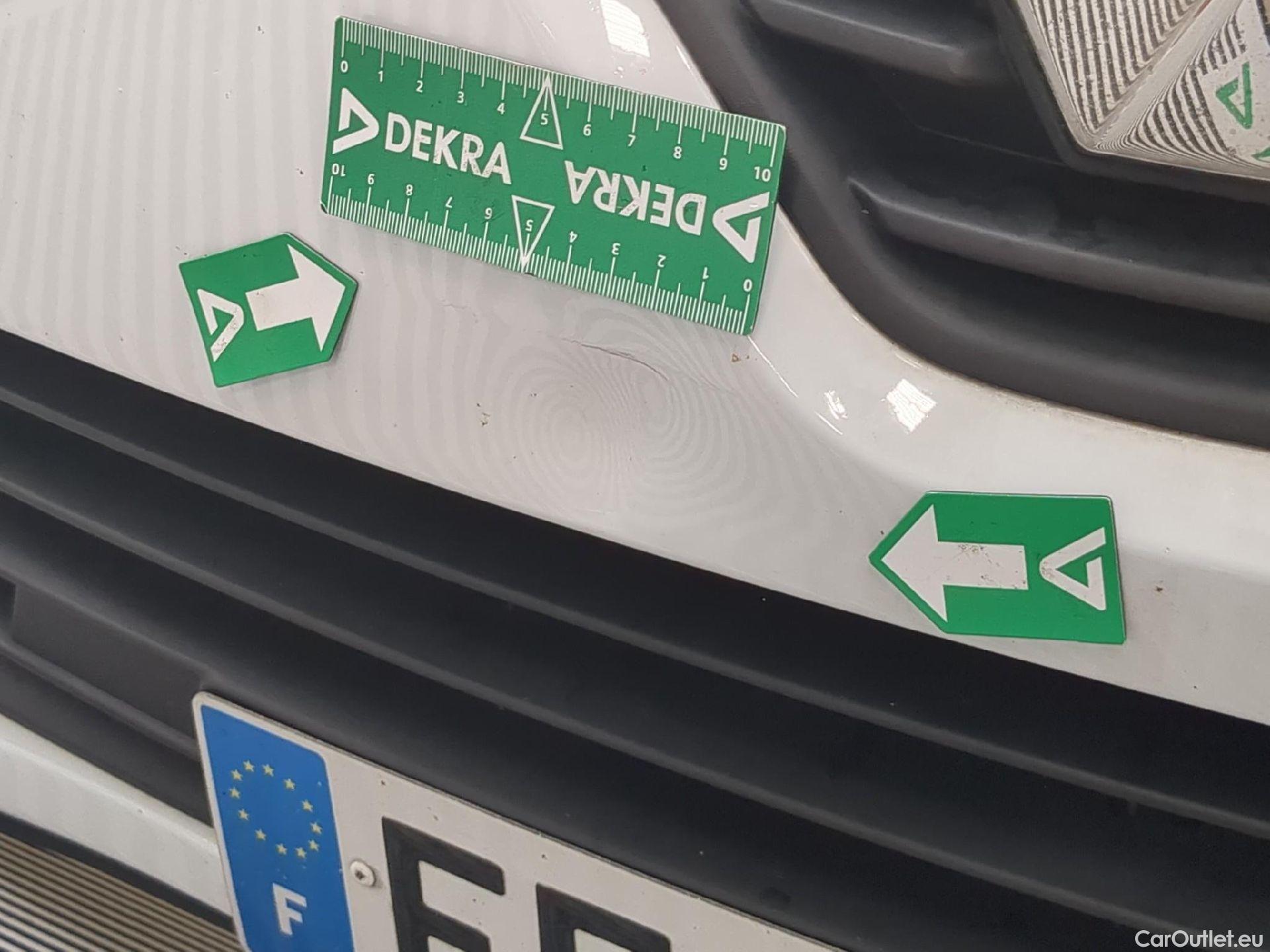  Renault  Clio  Société VU 5p Berline Air dCi 75 - 18 #13