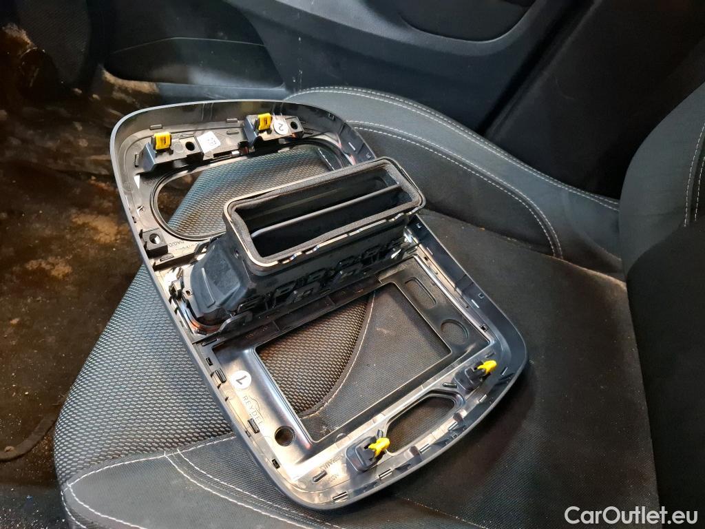  Renault  Clio  IV Air MediaNav 1.5 dCi 90CV BVM5 E6 #64