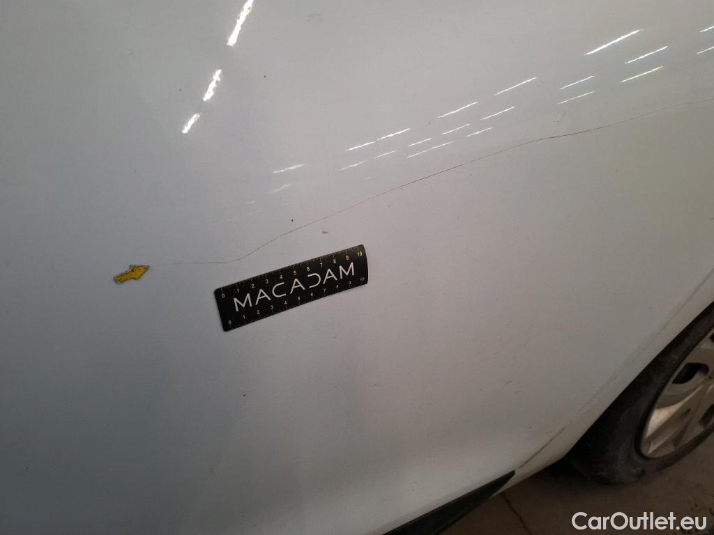  Renault  Clio  IV Air MediaNav 1.5 dCi 90CV BVM5 E6 #43