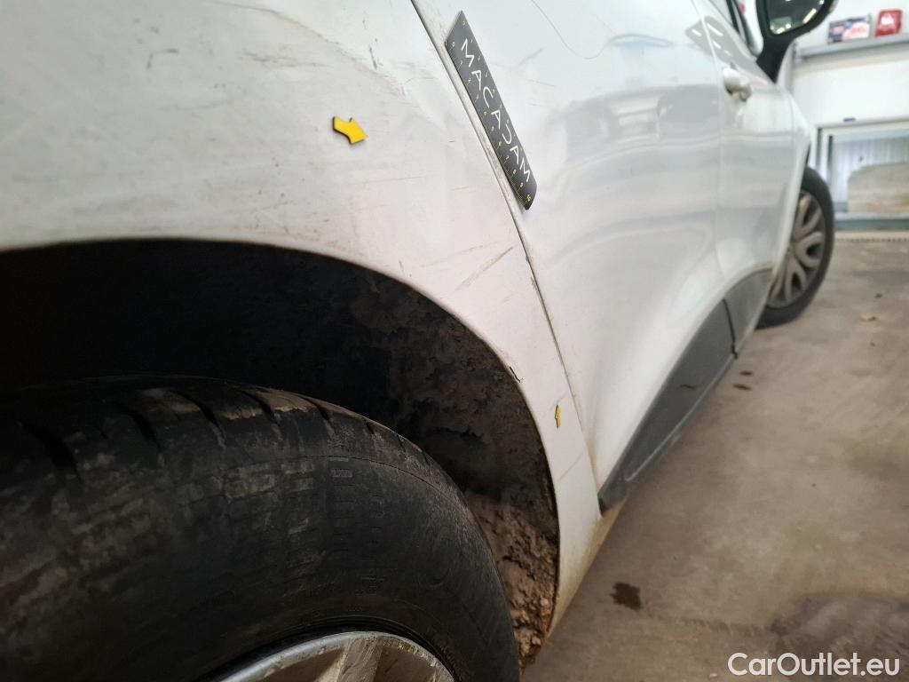  Renault  Clio  IV Air MediaNav 1.5 dCi 90CV BVM5 E6 #2