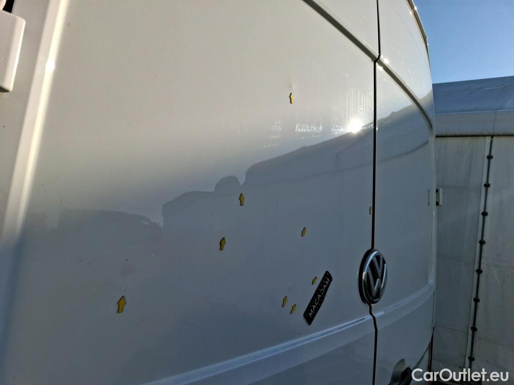  Volkswagen  Crafter  Fourgon Fourgon 30 mittlerer Radstand mit Hochdach FWD 2.0 #62