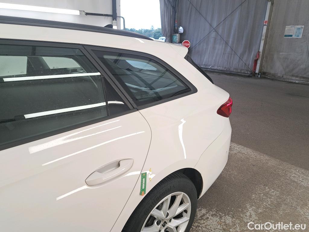  Seat  Leon SEAT  Sportstourer / 2020 / 5P / Break 2.0 TDI 115 S&S Style Business TVU #20