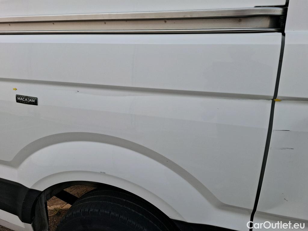  Volkswagen  Crafter  Fourgon Fourgon 30 mittlerer Radstand mit Hochdach FWD 2.0 #12