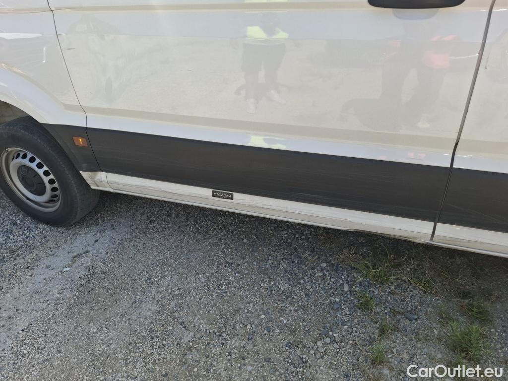  Volkswagen  Crafter  Fourgon Fourgon 30 mittlerer Radstand mit Hochdach FWD 2.0 #116