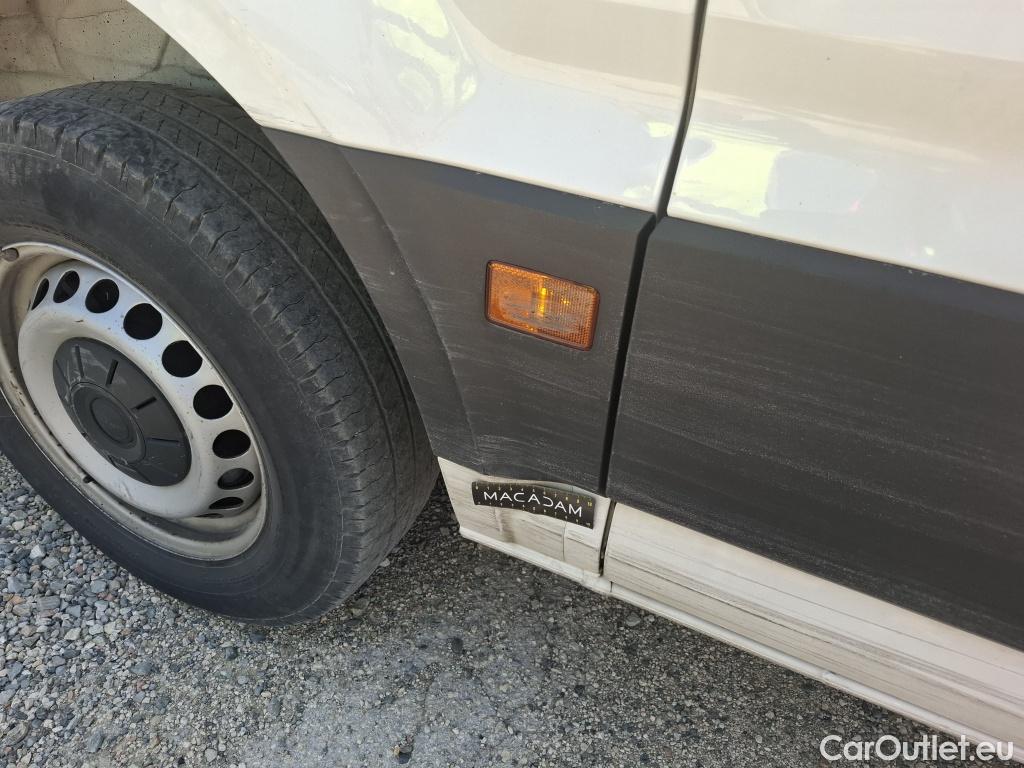  Volkswagen  Crafter  Fourgon Fourgon 30 mittlerer Radstand mit Hochdach FWD 2.0 #118