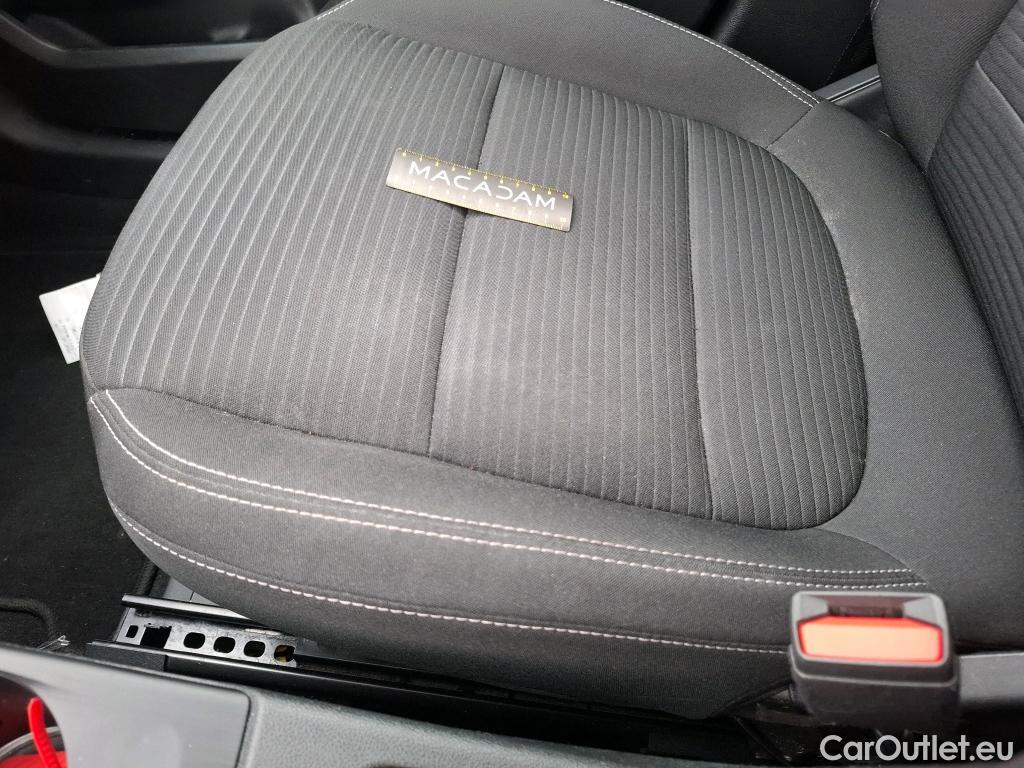  Ford  Kuga FORD  / 2019 / 5P / SUV 2.5 190 hybrid Flexifuel Pshift Titanium #24