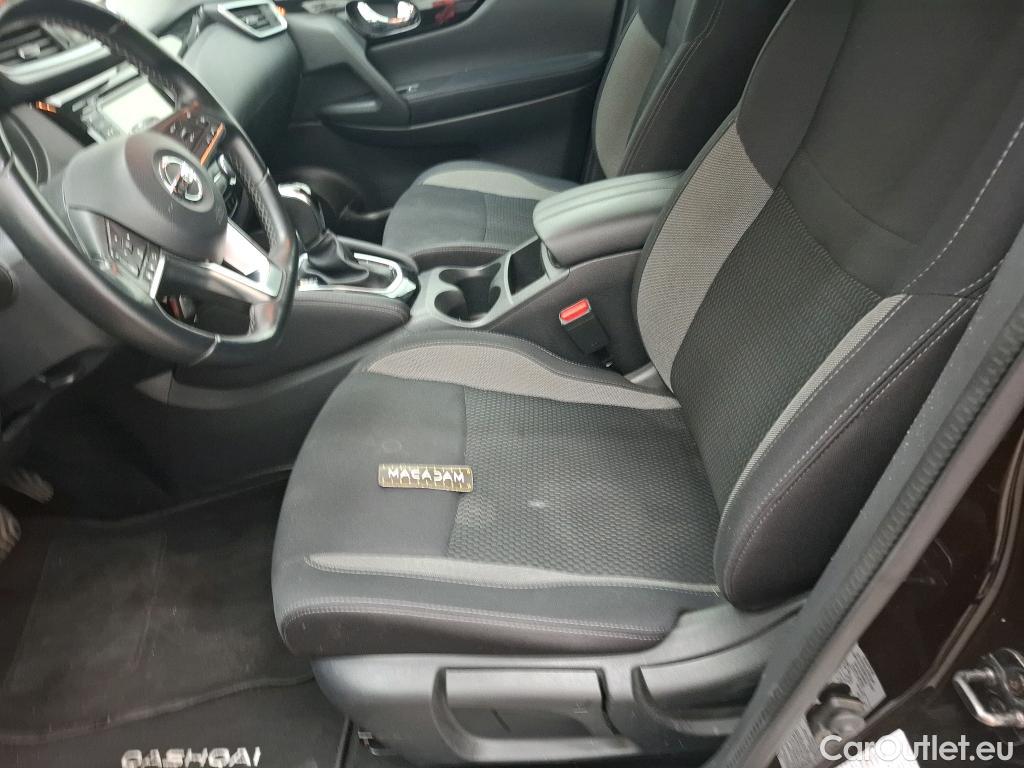  Nissan  Qashqai NISSAN  / 2017 / 5P / Crossover 1.5 DCI 115 DCT Business Edition #25