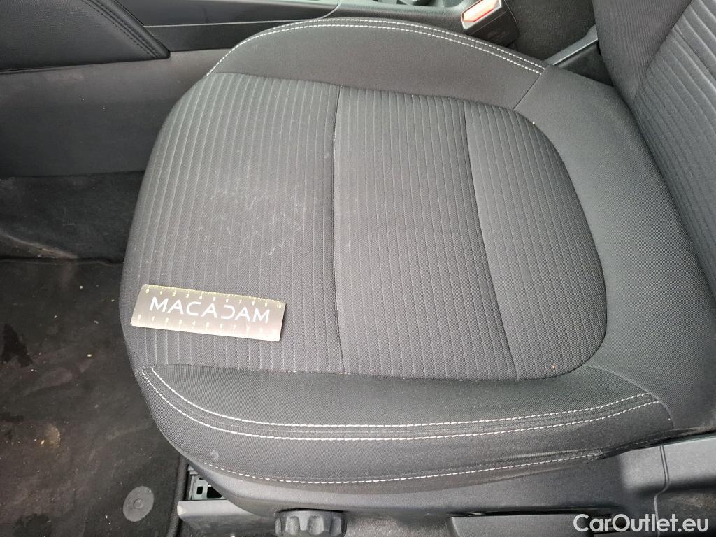  Ford  Kuga FORD  / 2019 / 5P / SUV 2.5 190 hybrid Flexifuel Pshift Titanium #25