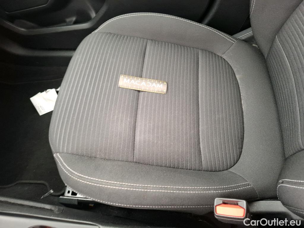  Ford  Kuga FORD  / 2019 / 5P / SUV 2.5 190 hybrid Flexifuel Pshift Titanium #23