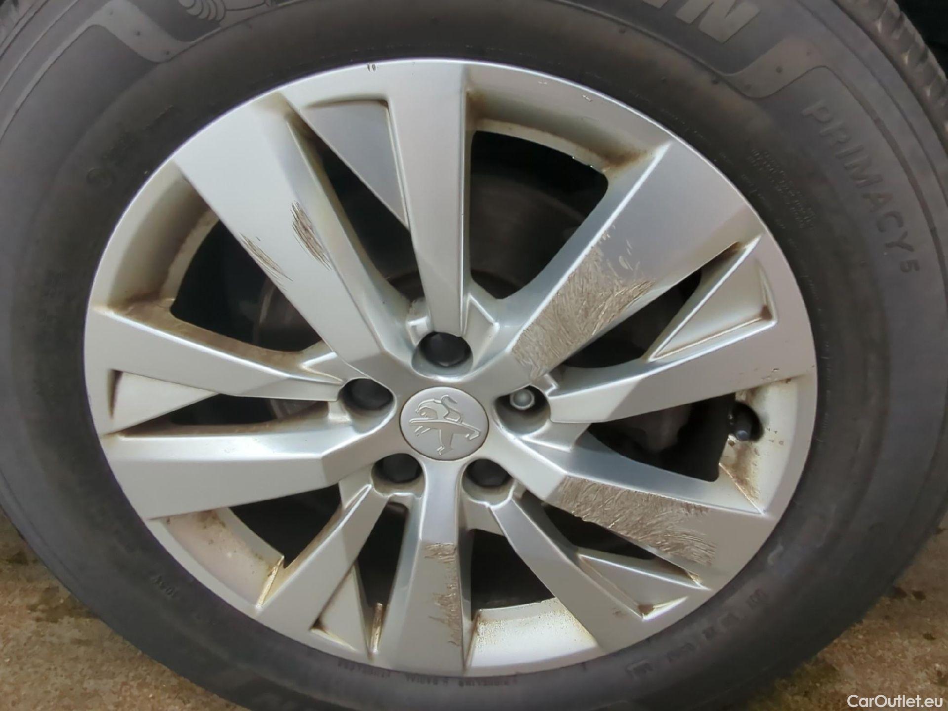  Peugeot  3008  II Active Pack 1.5 HDi 130CV BVA8 E6d #14