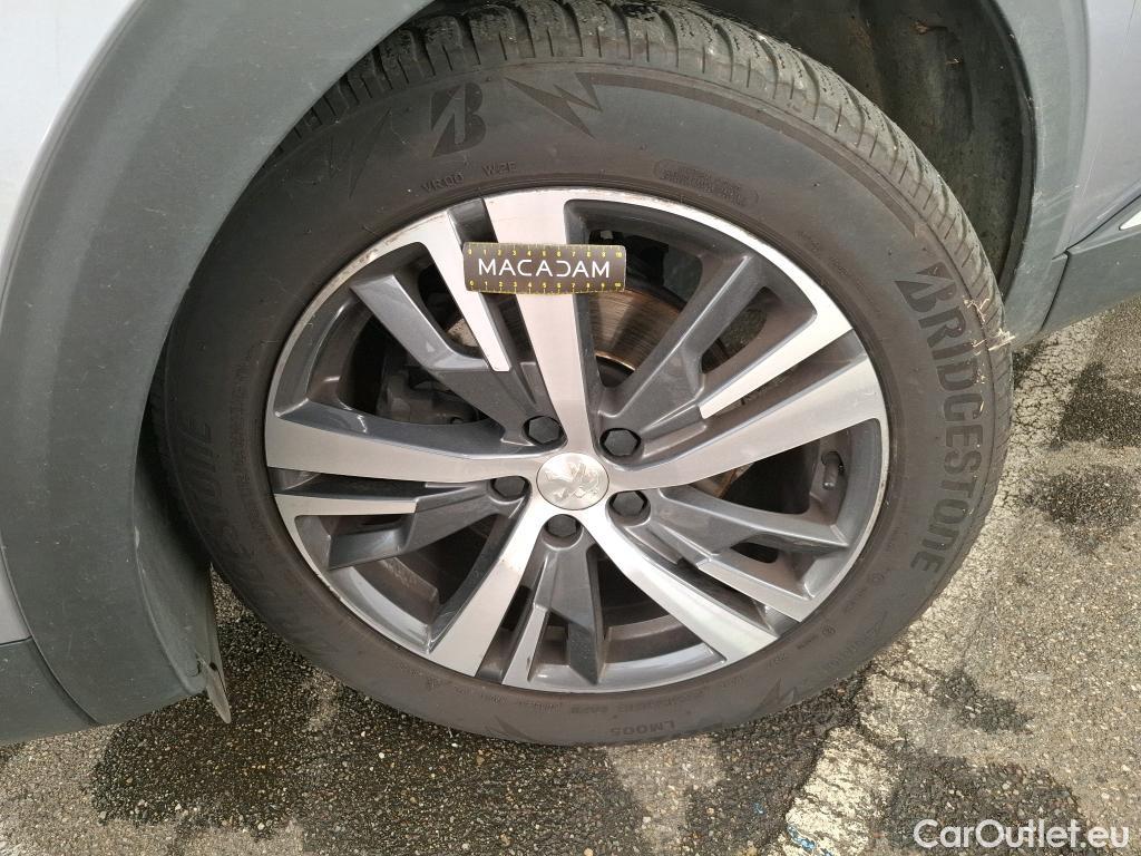  Peugeot  3008  Allure Pack 1.5 HDi 130CV BVA8 E6d #9