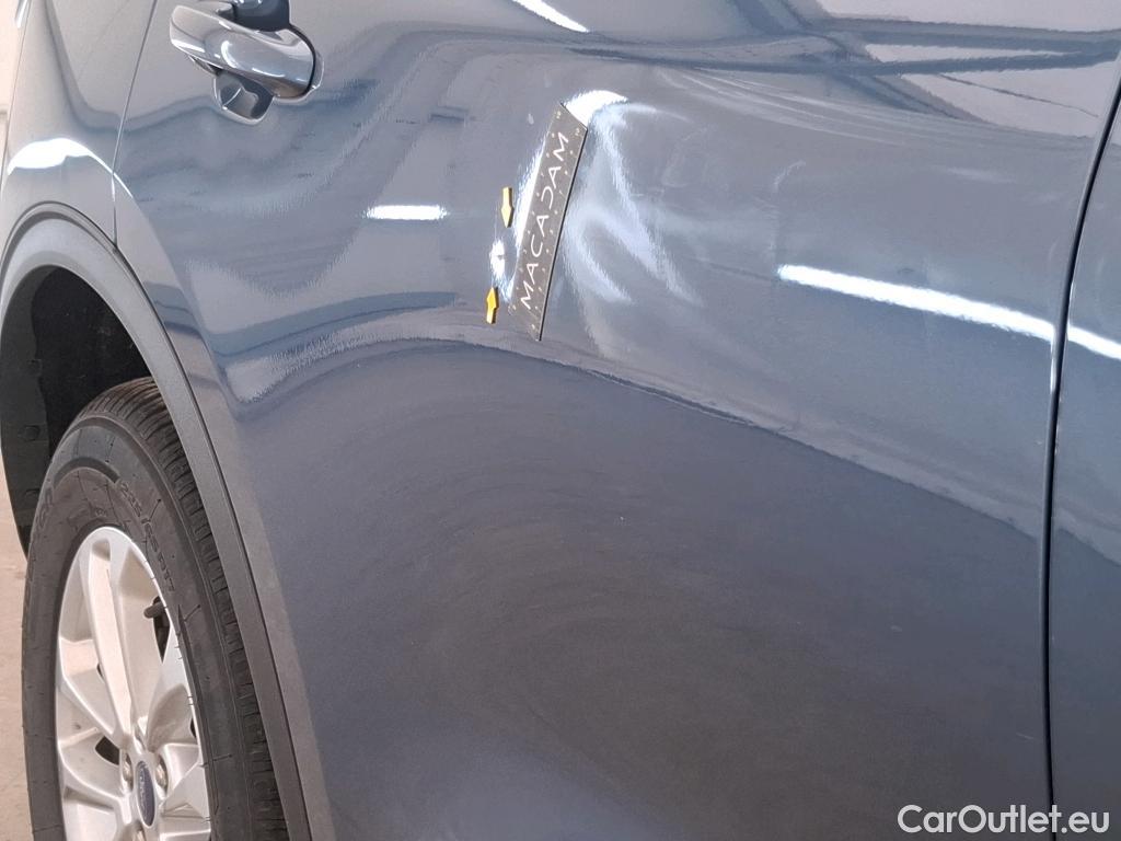  Ford  Kuga FORD  / 2019 / 5P / SUV 2.5 190 hybrid Flexifuel Pshift Titanium #22