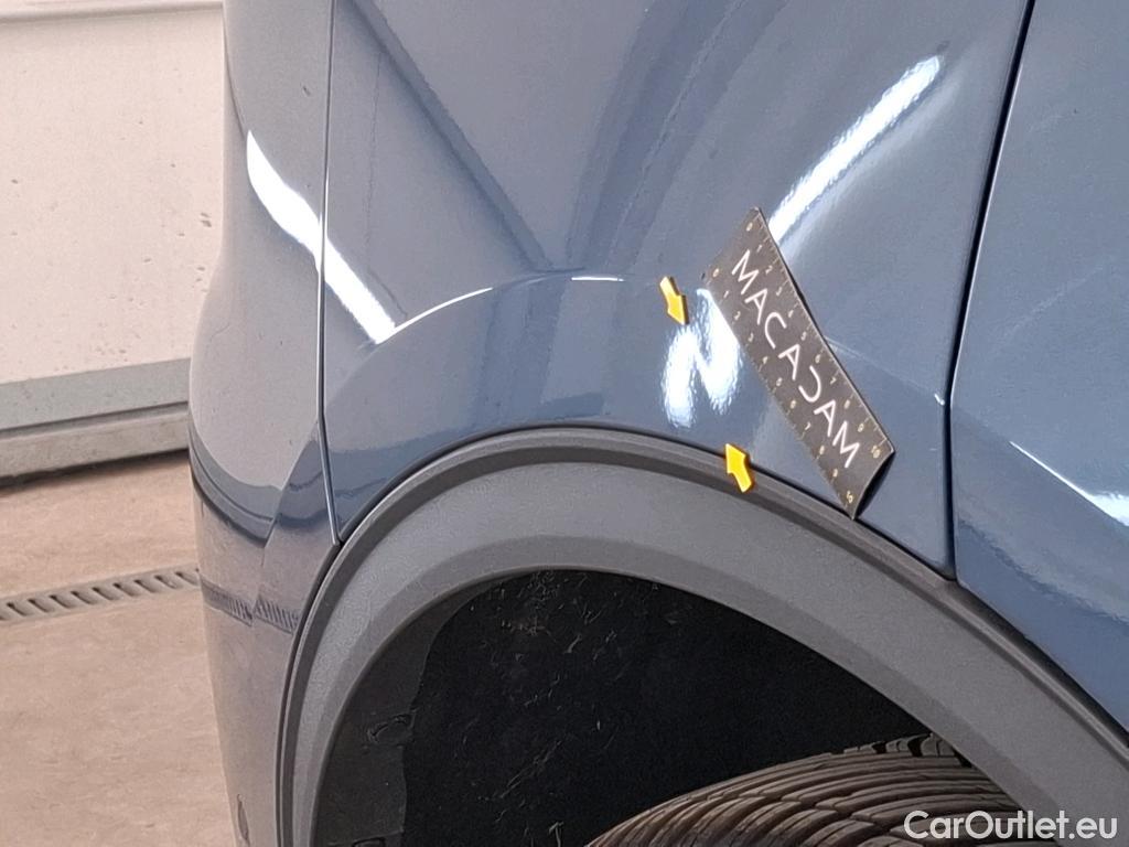  Ford  Kuga FORD  / 2019 / 5P / SUV 2.5 190 hybrid Flexifuel Pshift Titanium #3