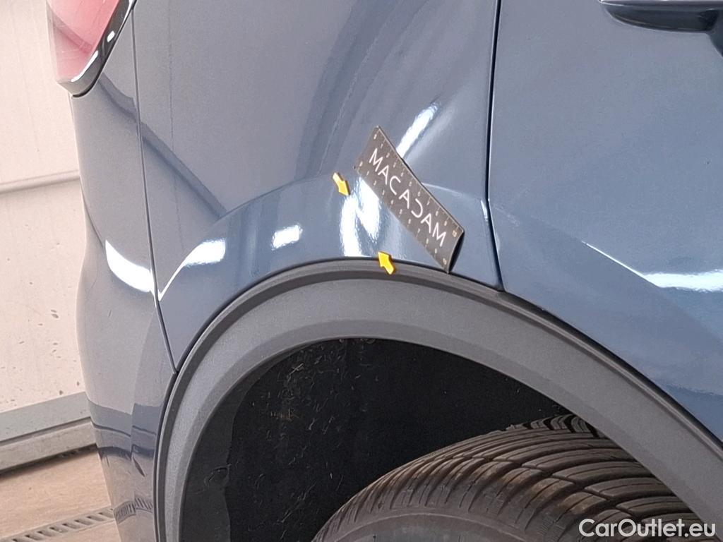  Ford  Kuga FORD  / 2019 / 5P / SUV 2.5 190 hybrid Flexifuel Pshift Titanium #4