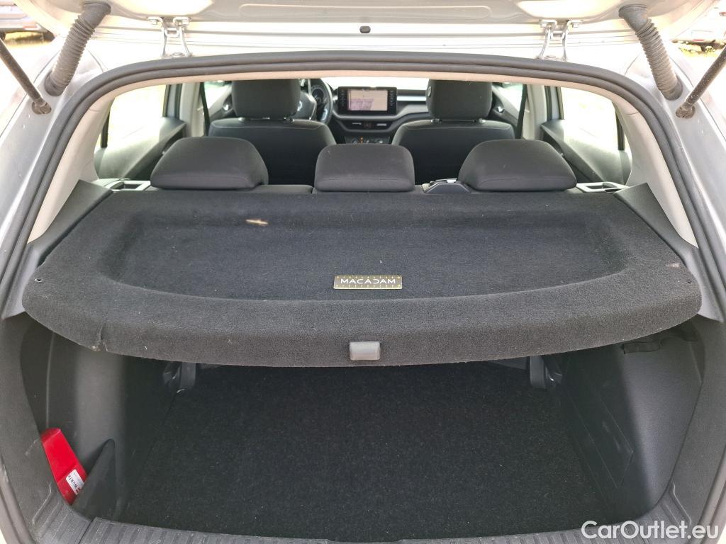  Skoda  Fabia  Ambition 1.0 TSI 95CV BVM5 E6d #48