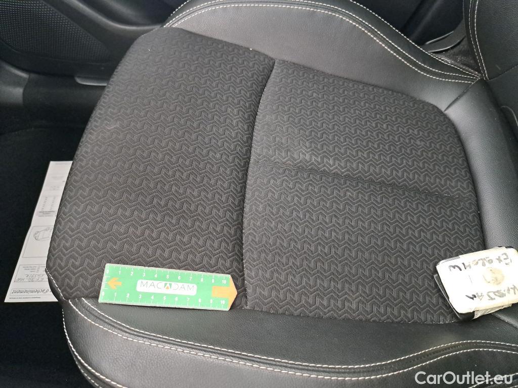  Renault  Kadjar  Intens 1.5 dCi 110CV BVA6 E6 #39