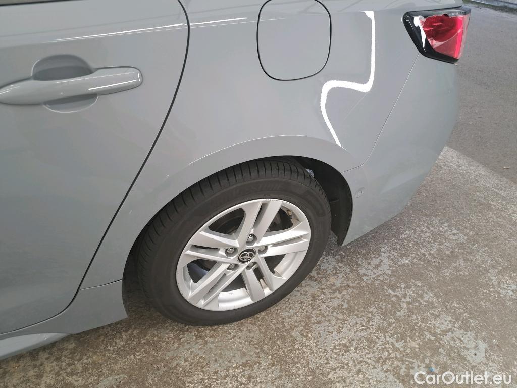  Toyota  Corolla TOYOTA  Touring Sports / 2018 / 5P / Break Hybride 122h Dynamic Business Stage Acad #50