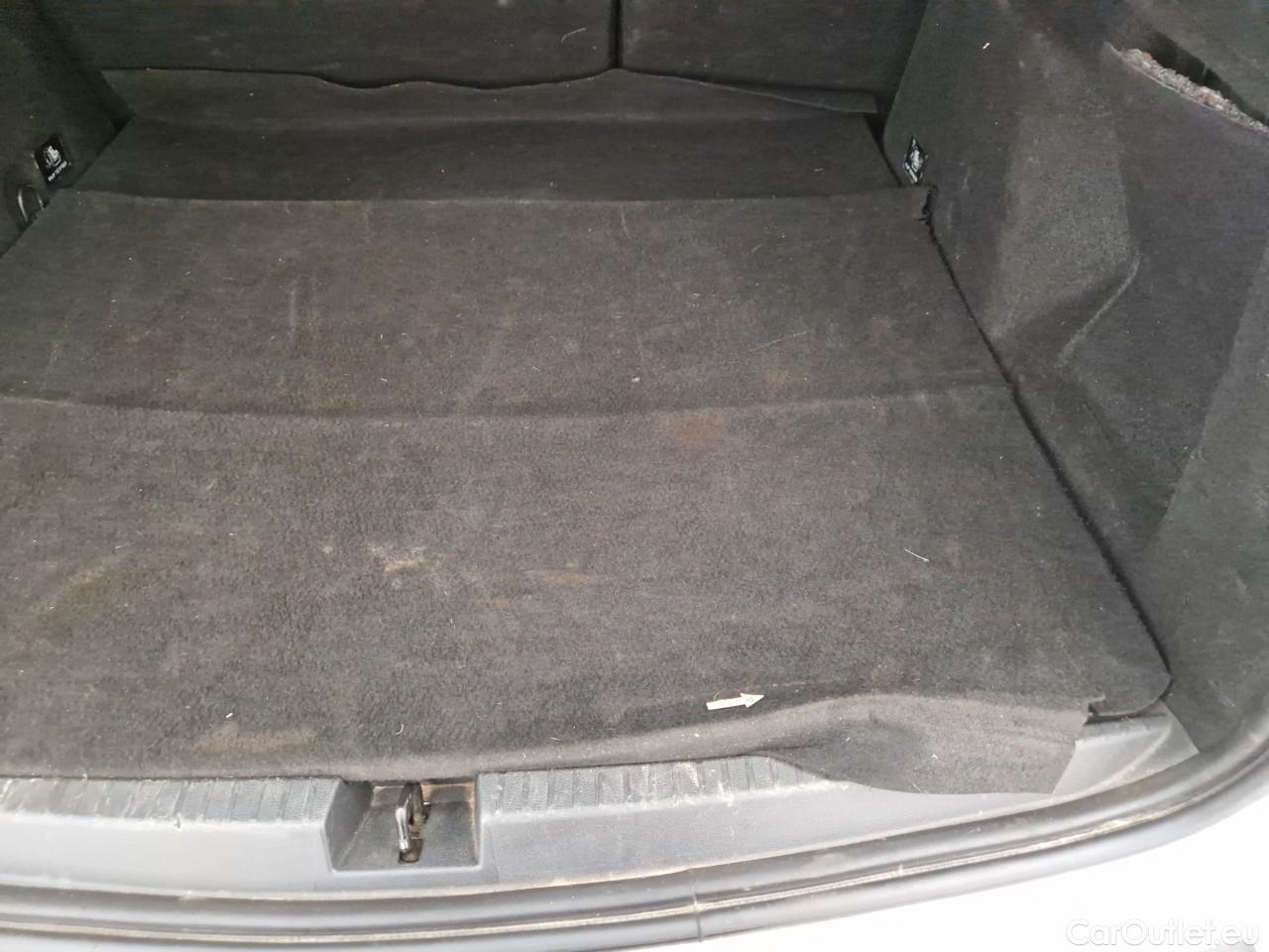  Dacia  Duster 1.5 Blue dCi 115CP Comfort 4WD #36