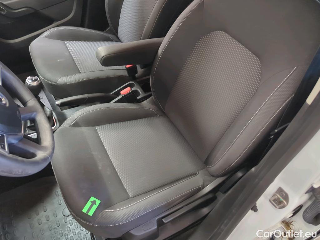  Dacia  Duster 1.5 Blue dCi 115CP Comfort 4WD #32