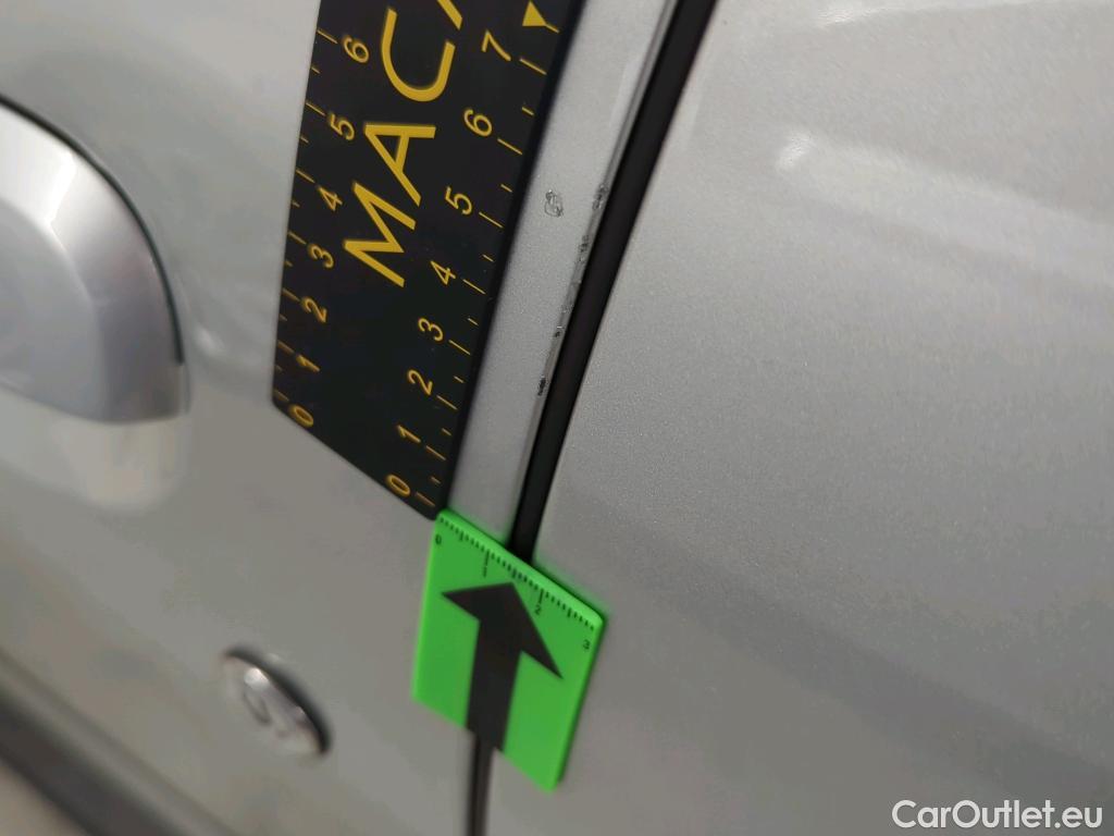  Dacia  Duster 1.5 Blue dCi 115CP Comfort 4WD #8