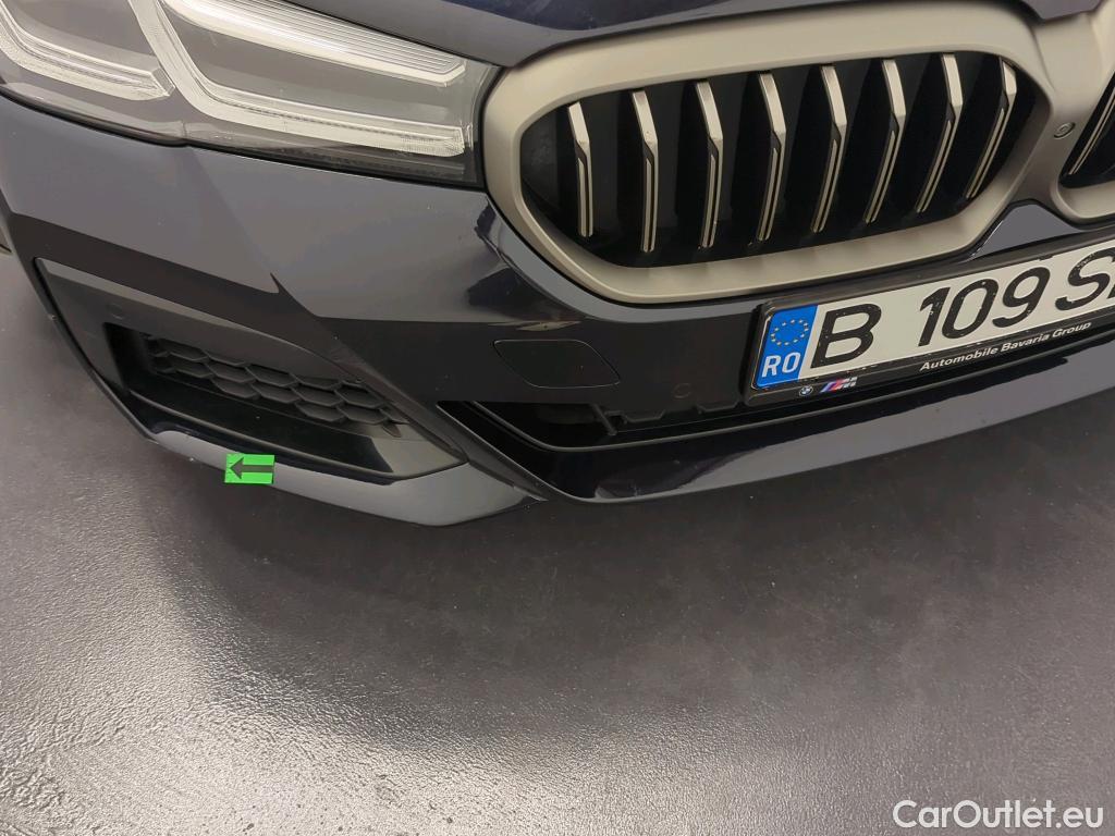  Bmw  Serie 5 4.4 M550i xDrive AT #9