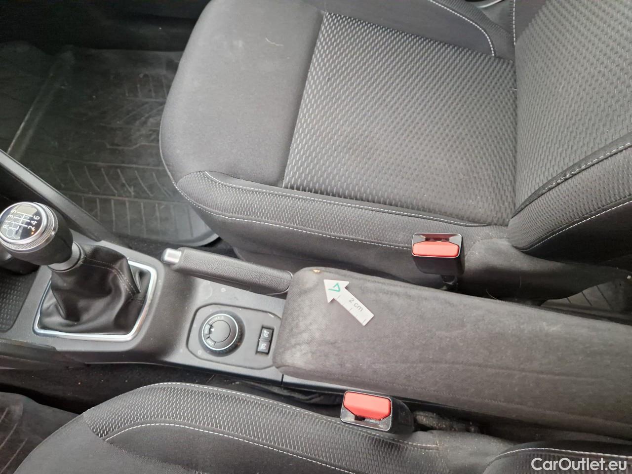  Dacia  Duster 1.5 Blue dCi 115CP Comfort 4WD #36