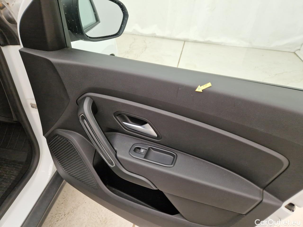  Dacia  Duster 1.5 Blue dCi 115CP Comfort 4WD #53