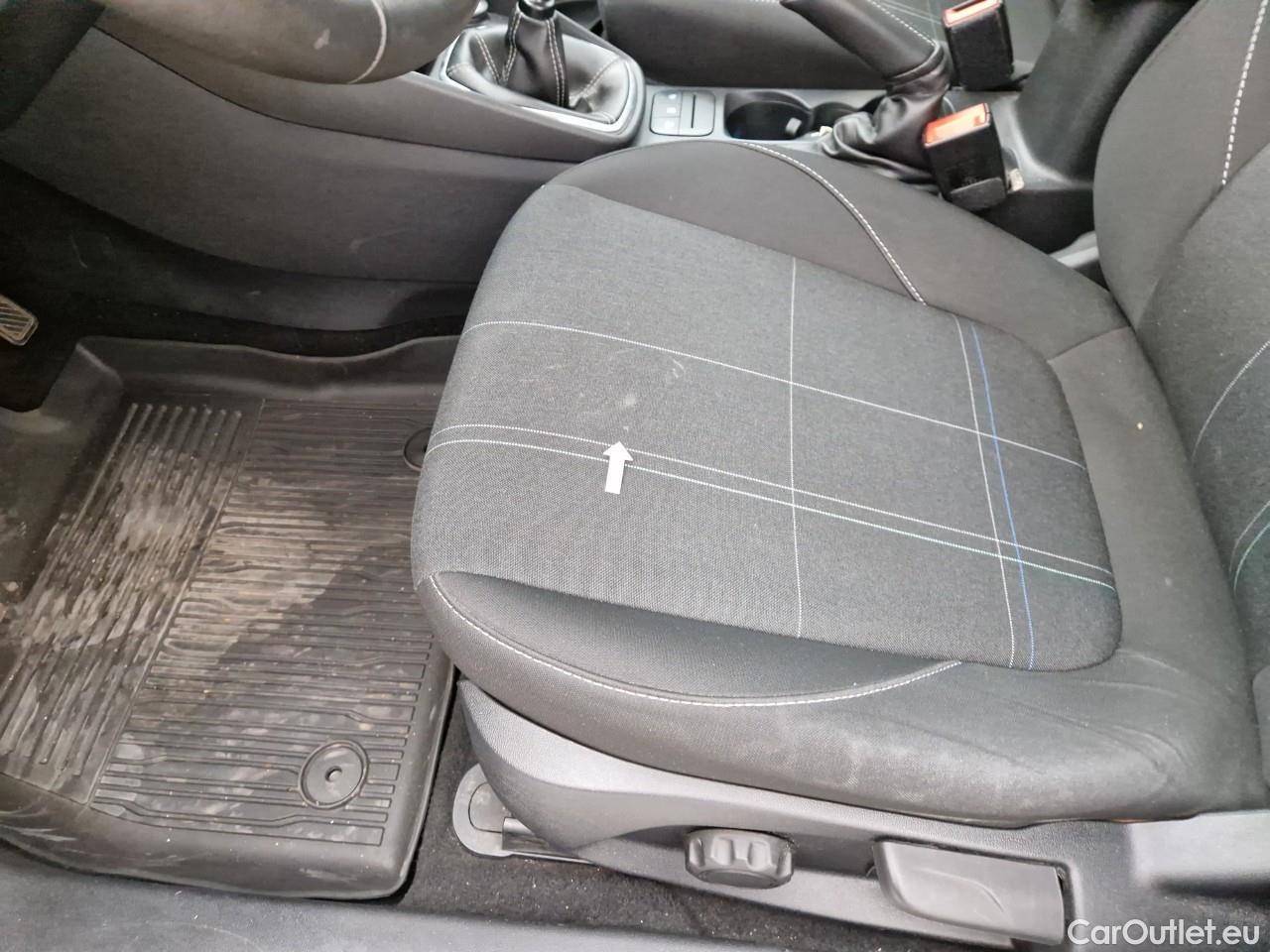  Ford  Fiesta 1.5 TDCi 85CP Trend Connected #40