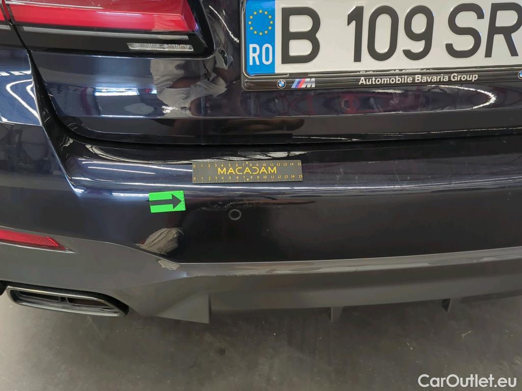  Bmw  Serie 5 4.4 M550i xDrive AT #11