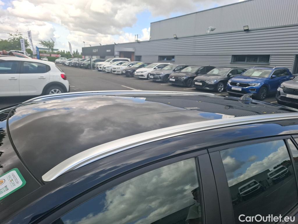  Toyota  Corolla TOYOTA  Touring Sports / 2018 / 5P / Break Hybride 122h Dynamic Business Stage Acad #1