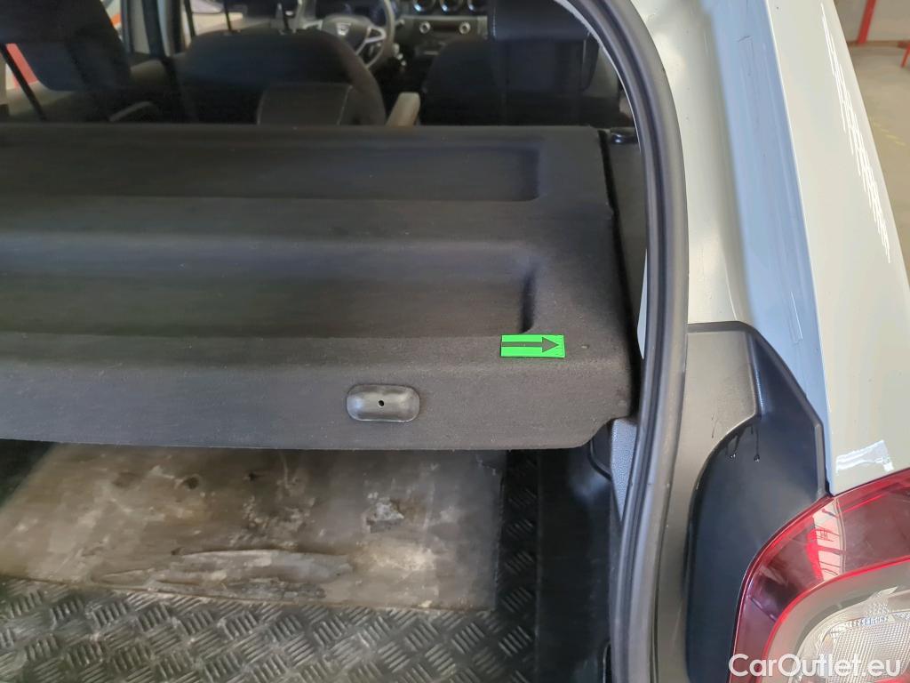  Dacia  Duster 1.5 Blue dCi 115CP Comfort 4WD #36