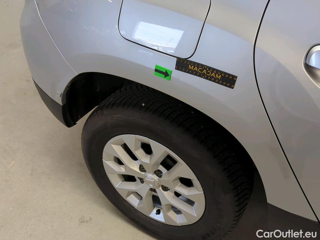  Dacia  Duster 1.5 Blue dCi 115CP Comfort 4WD #15